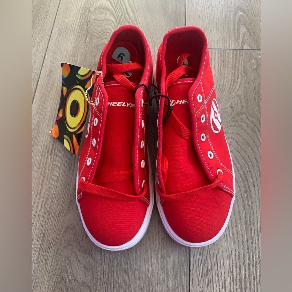 Heelys shoes perfect for the summer days coming up